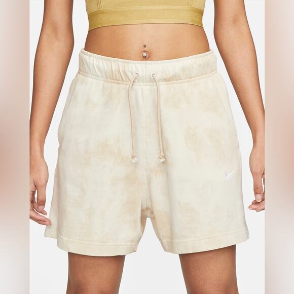 NWT Nike Loose fit mid rise short length size XXL (b18) - Picture 1 of 7